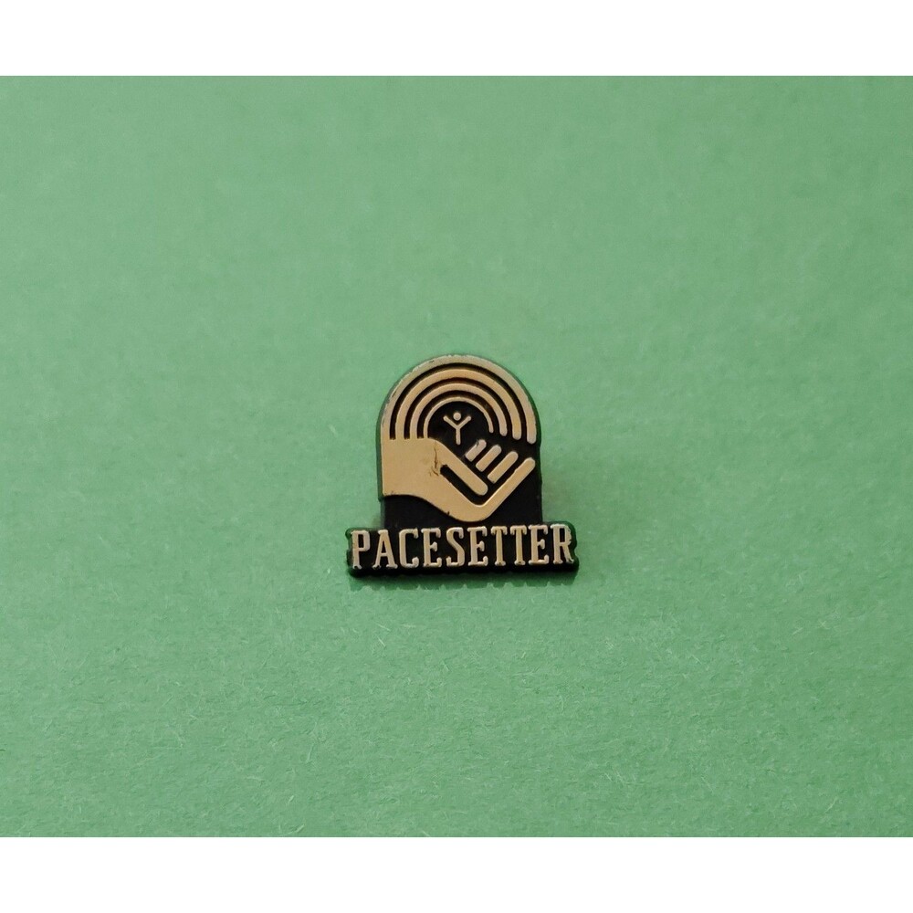 Vintage United Way Pacesetter Lapel Pin USA Charity Enamel Badge Collectible 1x